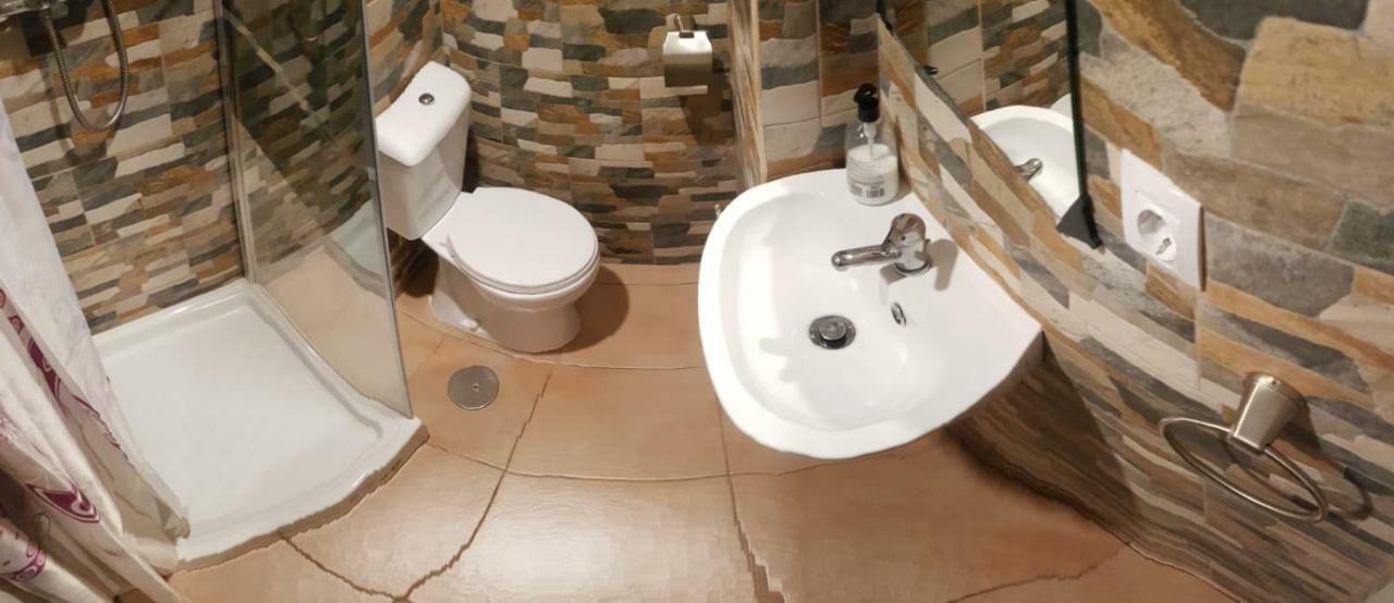 Apartamentos Con Patio Аликанте Экстерьер фото