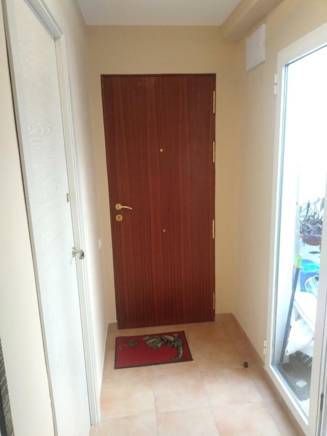 Apartamentos Con Patio Аликанте Экстерьер фото